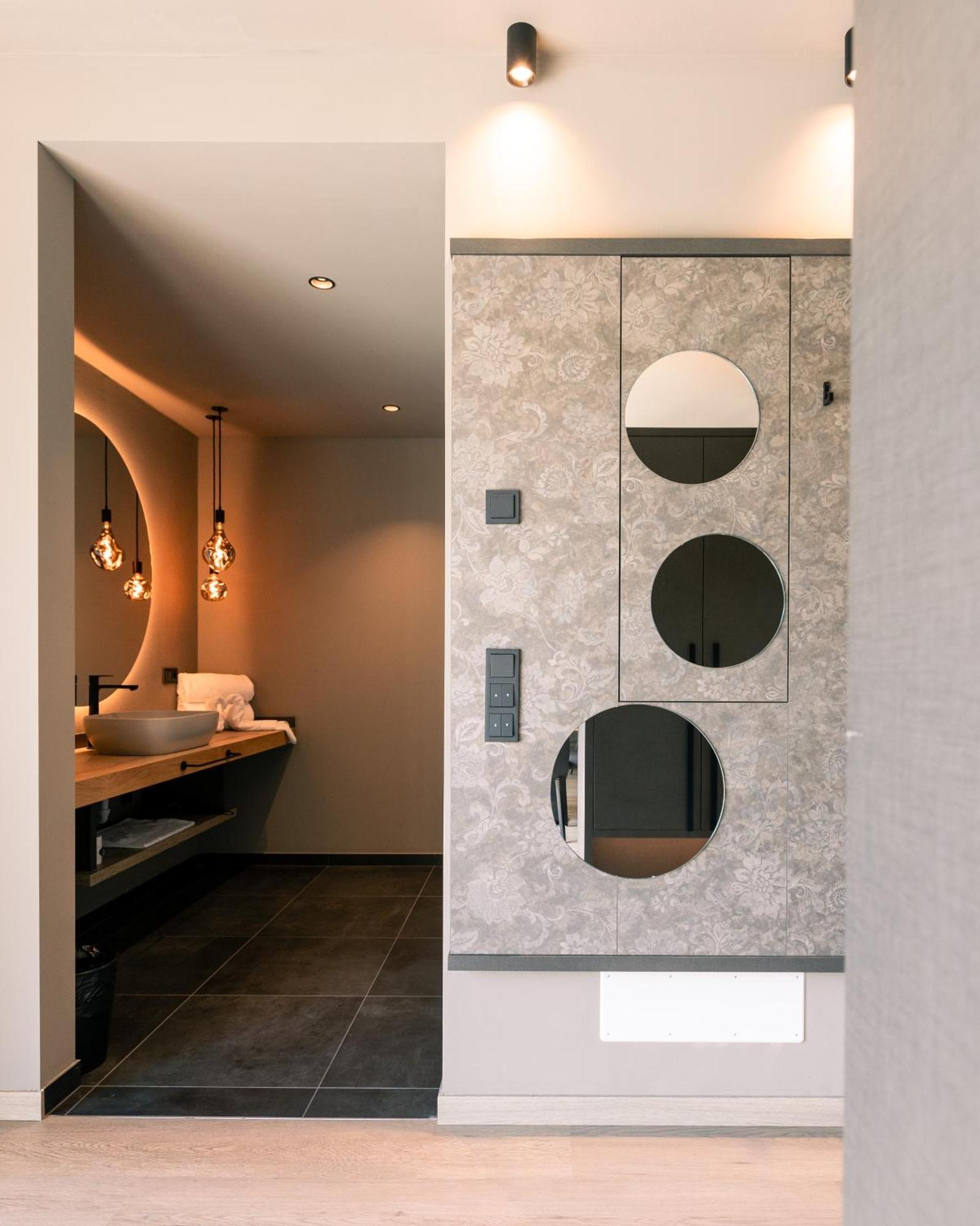 Belia Lofts - Adults Only - Apartments Eppan an der Weinstraße Exteriör bild