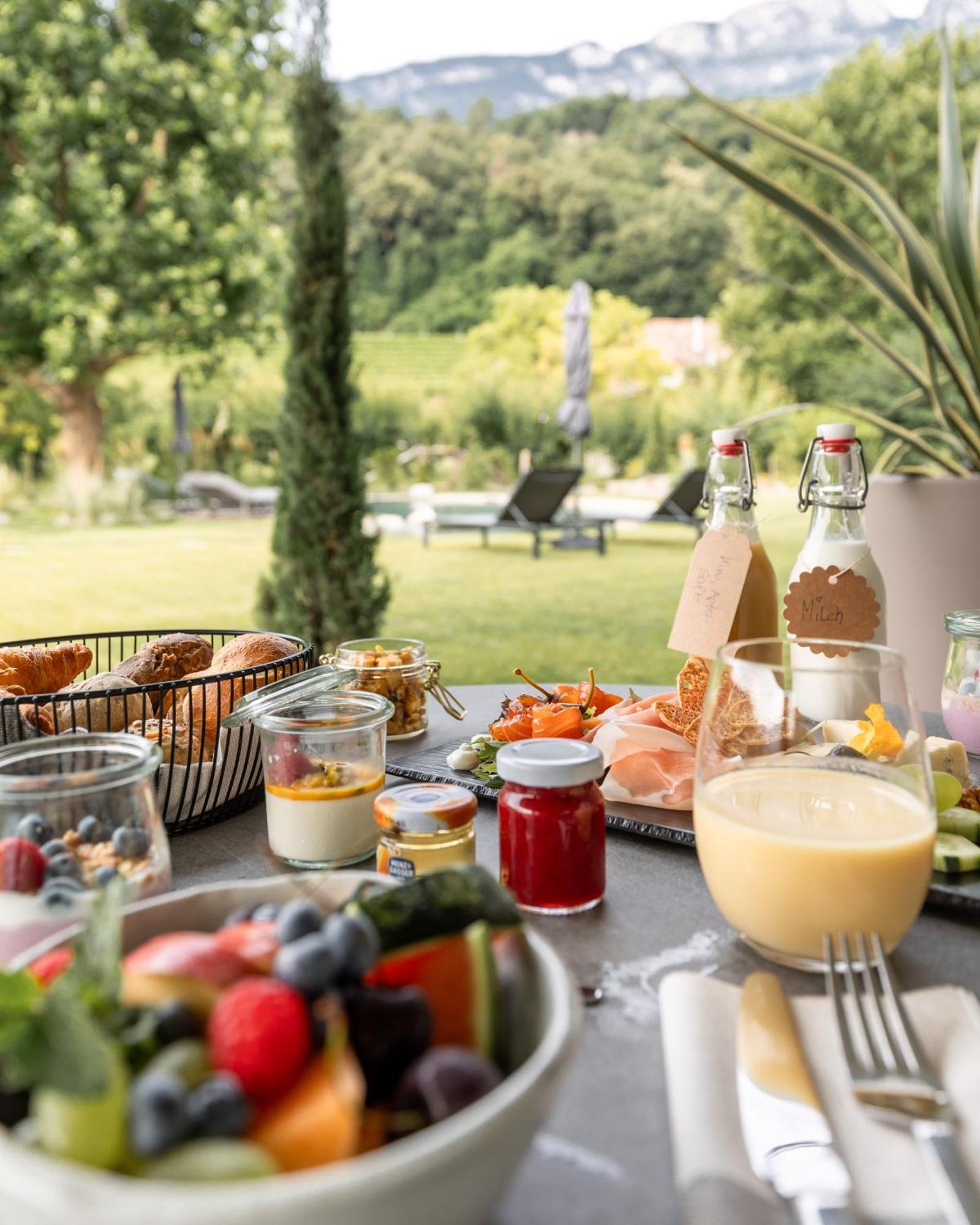 Belia Lofts - Adults Only - Apartments Eppan an der Weinstraße Exteriör bild