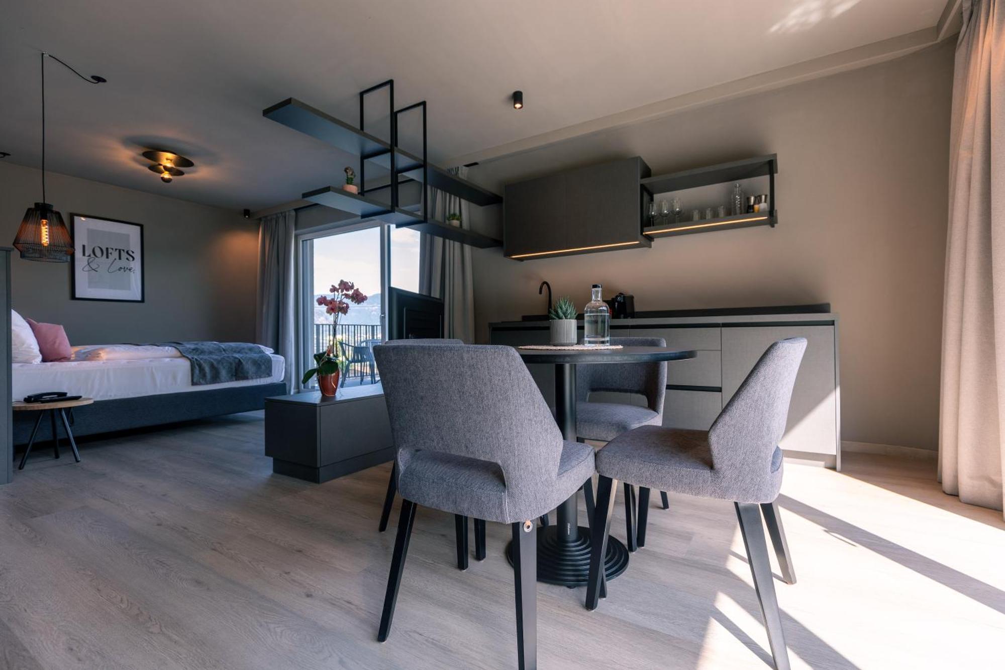 Belia Lofts - Adults Only - Apartments Eppan an der Weinstraße Exteriör bild