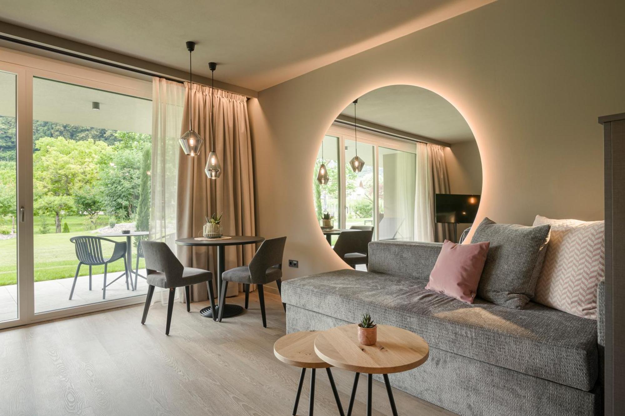 Belia Lofts - Adults Only - Apartments Eppan an der Weinstraße Exteriör bild