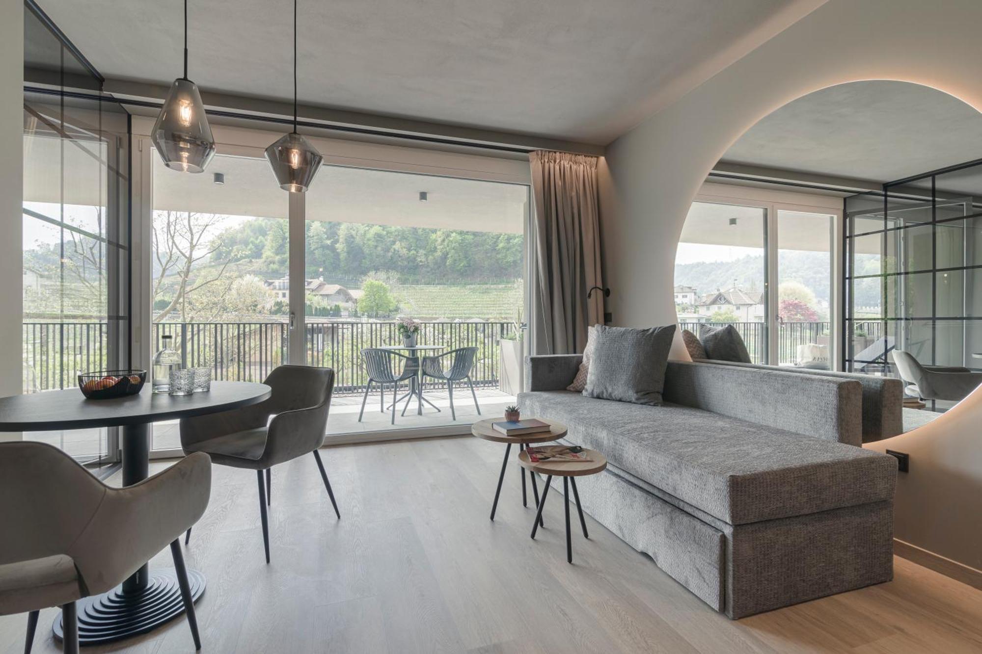 Belia Lofts - Adults Only - Apartments Eppan an der Weinstraße Exteriör bild